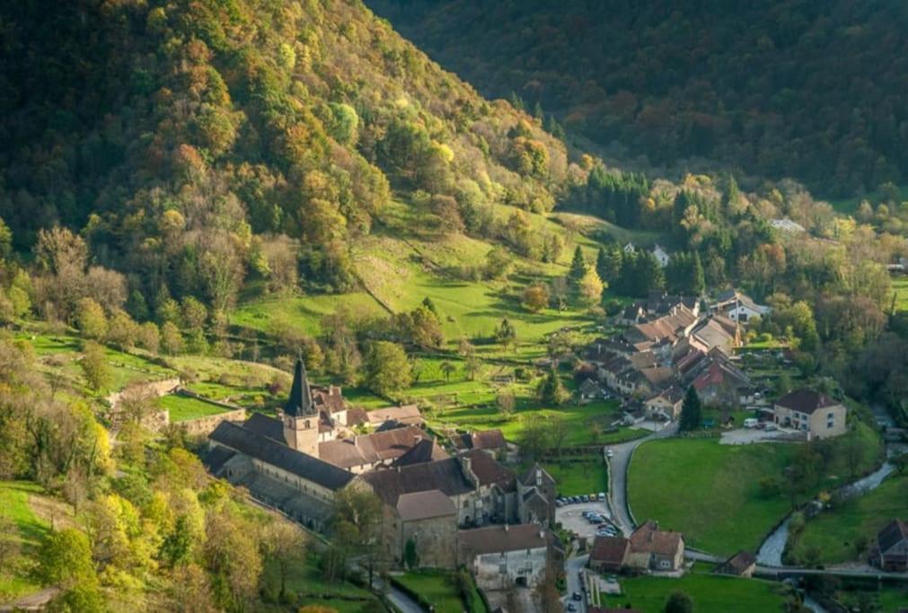 NeyGite Jura Mina Chalet Au Milieu De La Nature别墅 外观 照片